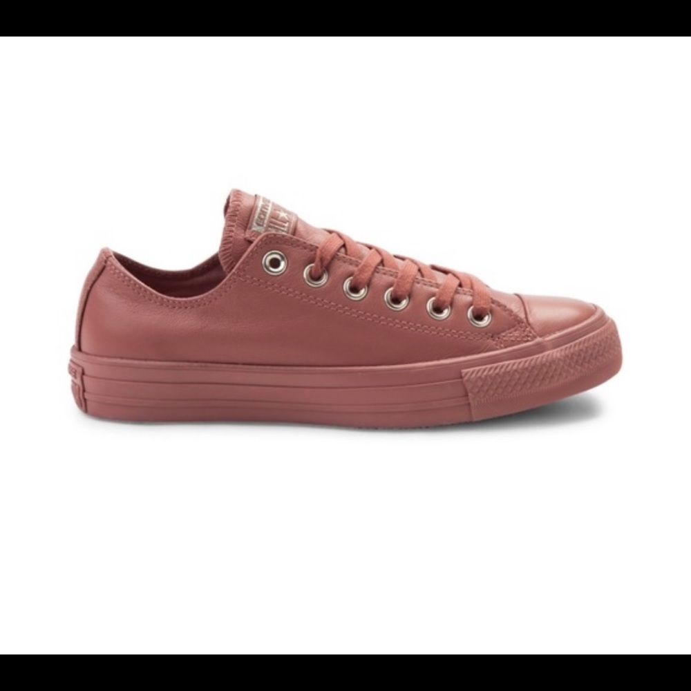 Converse blush pink low top